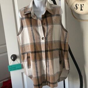 Amazon Women's Checkered Vest - Tan and White